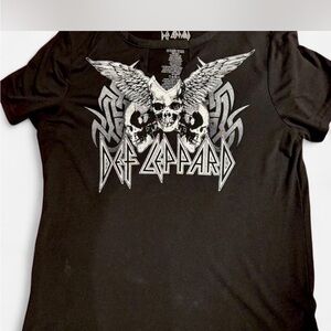 Black Graphic Def Leppard  Rock Band T- Shirt